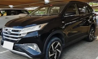 7 Seaster Car Rental Rush in Dubai