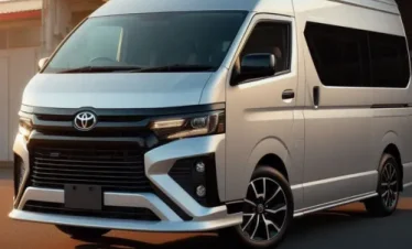 Toyota Hiace 13 Seater Van in Ras al Khaimah